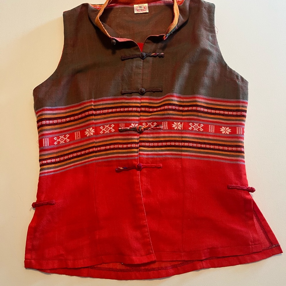 Vintage Women's Asian Inspired Fitted Vest Red and Brown XL Loop Buttons